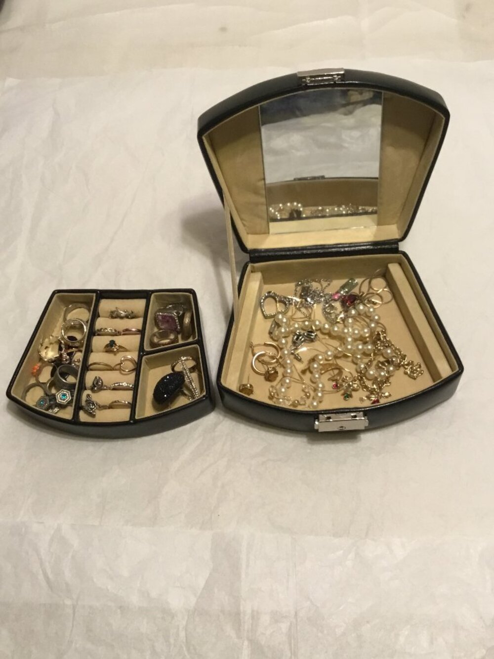 Vintage Euro bond Leather by Euro Classics jewelry box filled with jewelry